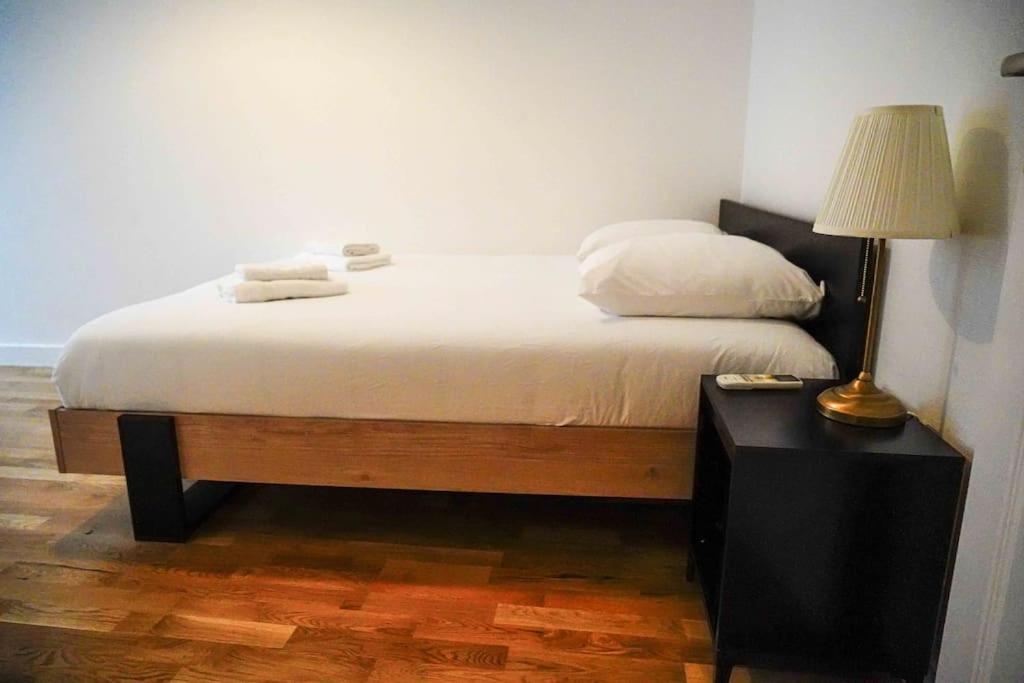דירות Châteauroux Le Rive Hugo • Elegance & Art De Vivre מראה חיצוני תמונה